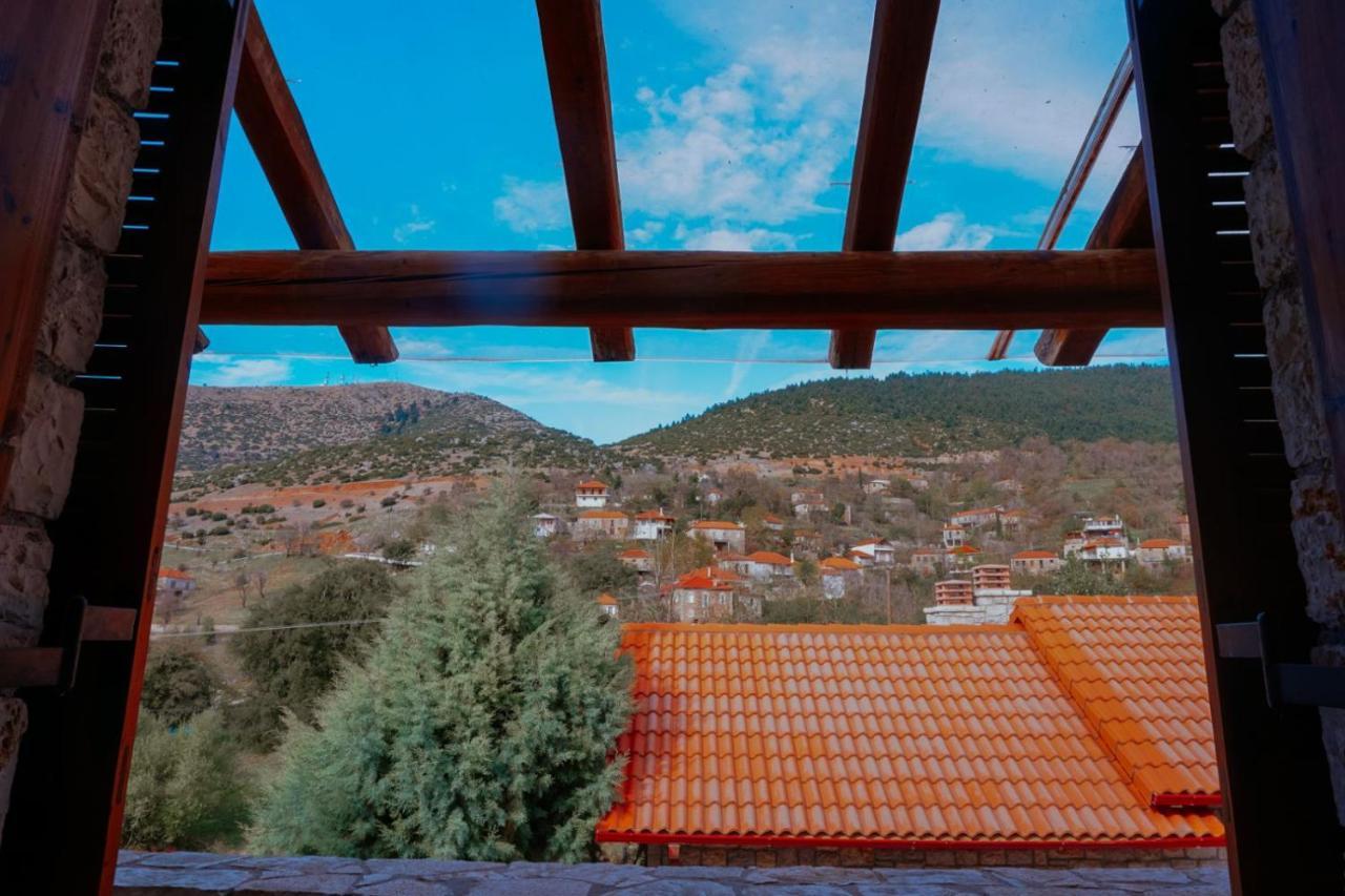 Mezonetes Helmos Apartment Ano Lousoi Exterior photo