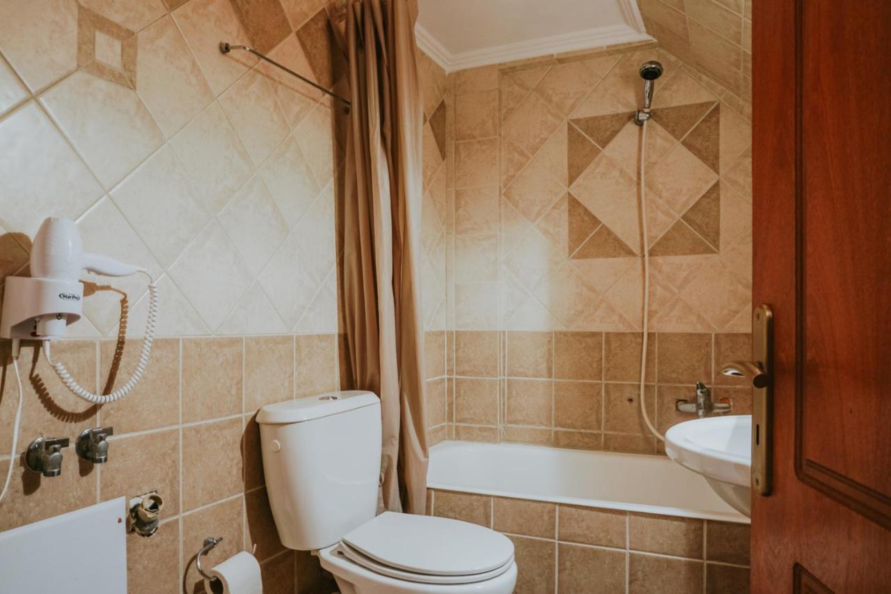 Mezonetes Helmos Apartment Ano Lousoi Exterior photo